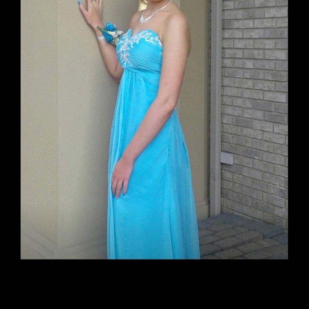 Baby blue prom dress